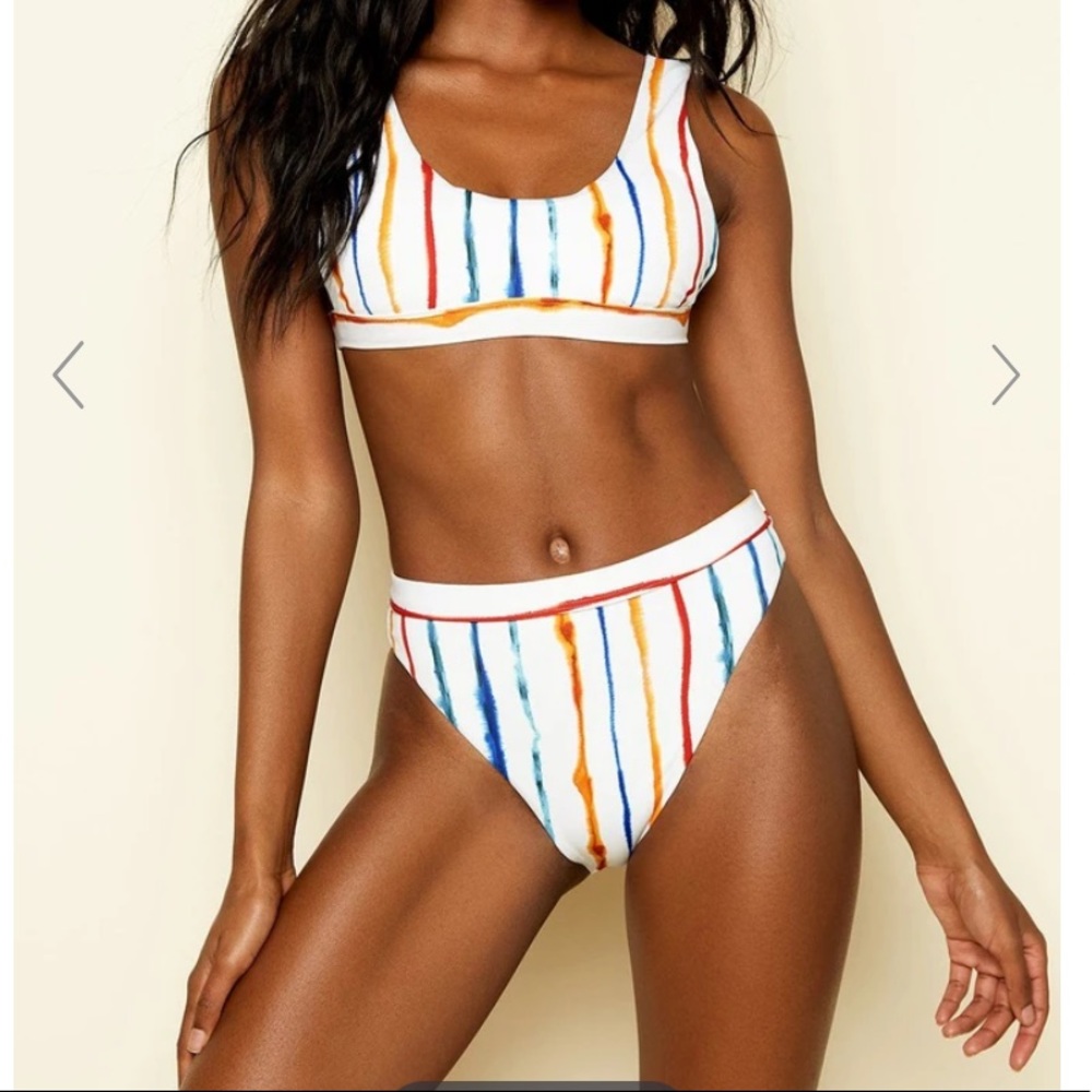 Dippin Daisys bikini set